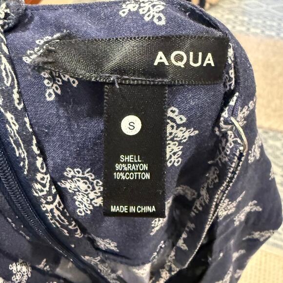 Aqua Dress - Size Small with Bow Detail‎ and Straps - Picture 4 of 4